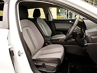 Used 2026 SEAT Leon Se Dynamic White - Interior and Exterior details 19