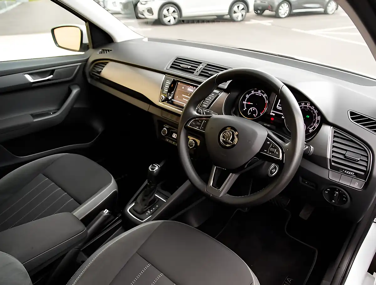 Used 2026 Skoda Fabia Se L White - Interior and Exterior details 4