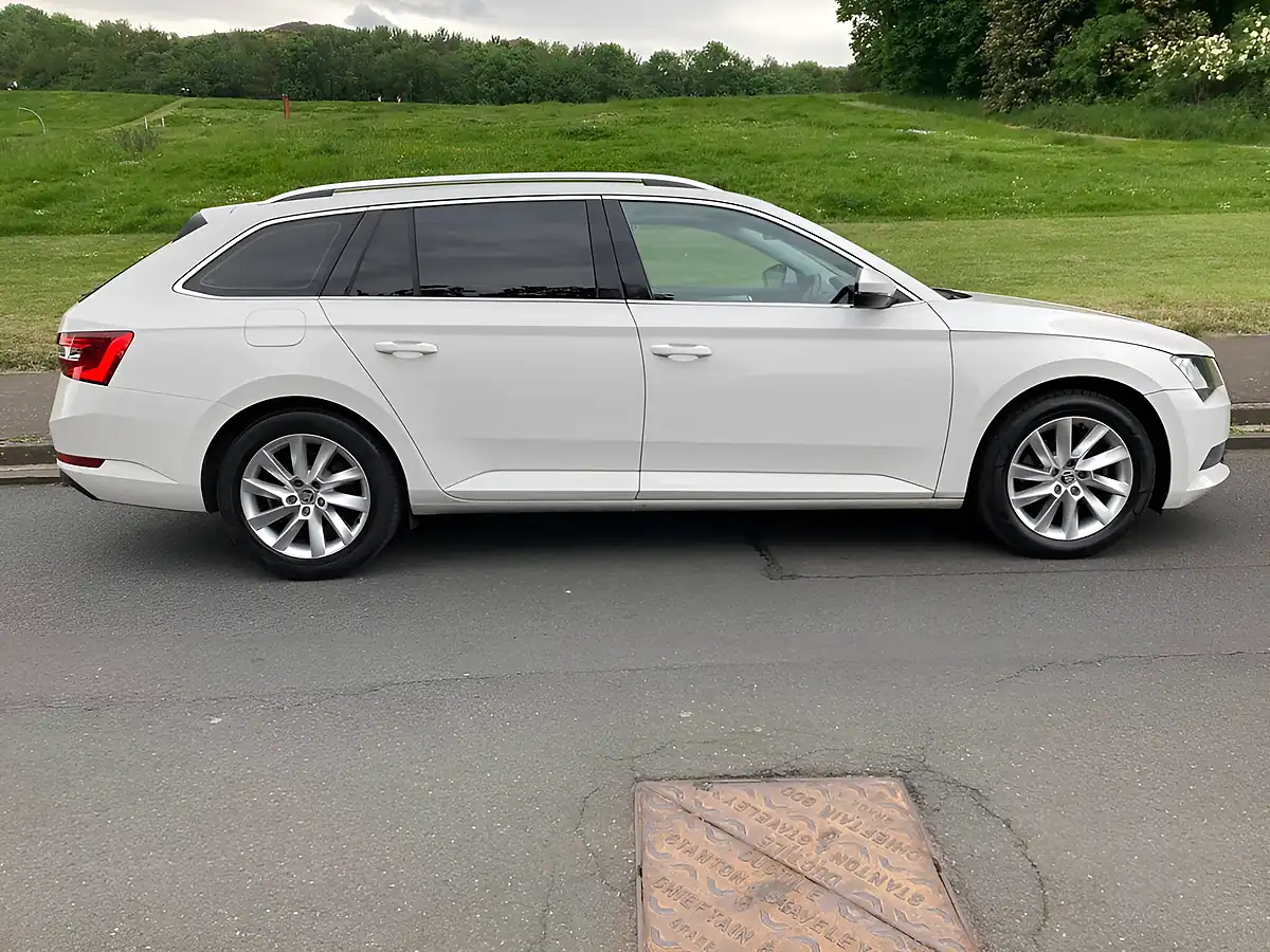 Used 2026 Skoda Superb Se White - Interior and Exterior details 2