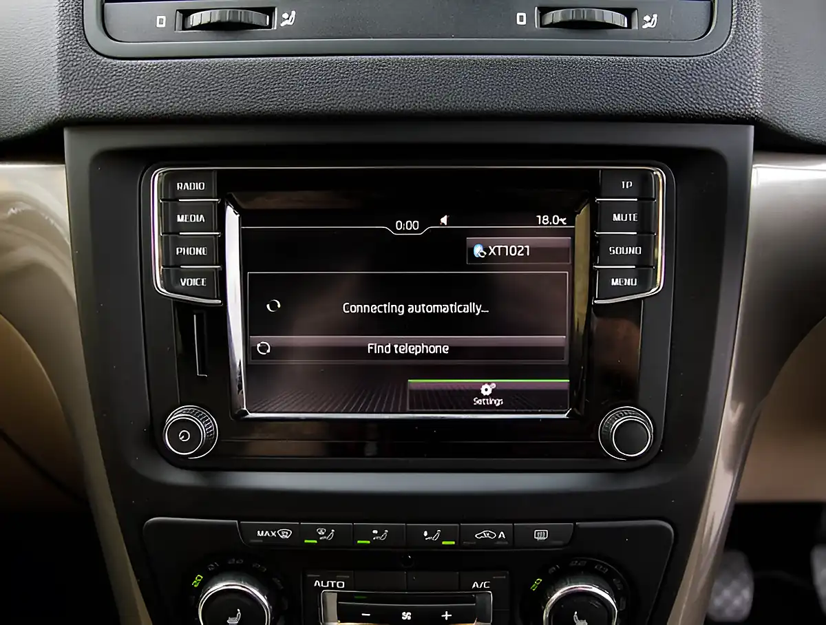 Used 2026 Skoda Yeti Outdoor Se L Black - Interior and Exterior details 14