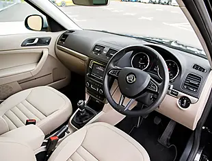 Used 2026 Skoda Yeti Outdoor Se L Black - Interior and Exterior details 4