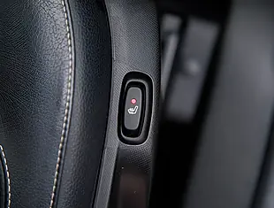 Used 2026 Smart Fortwo Coupe Prime Premium Red - Interior and Exterior details 18
