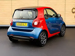 Used 2026 Smart Fortwo Coupe Prime Premium Red - Interior and Exterior details 2