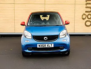Used 2026 Smart Fortwo Coupe Prime Premium Red - Interior and Exterior details 5