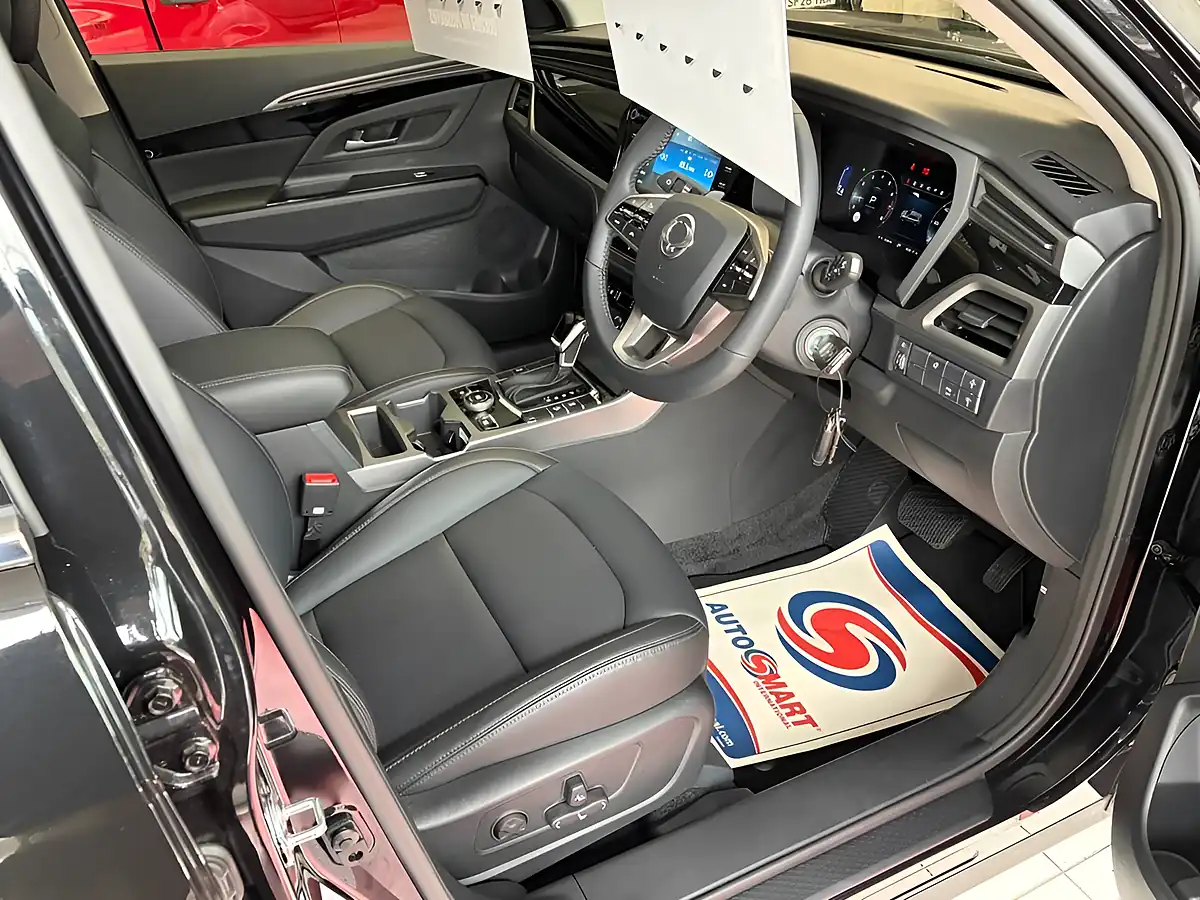 Used 2026 Ssangyong Korando K35 Space Black - Interior and Exterior details 15