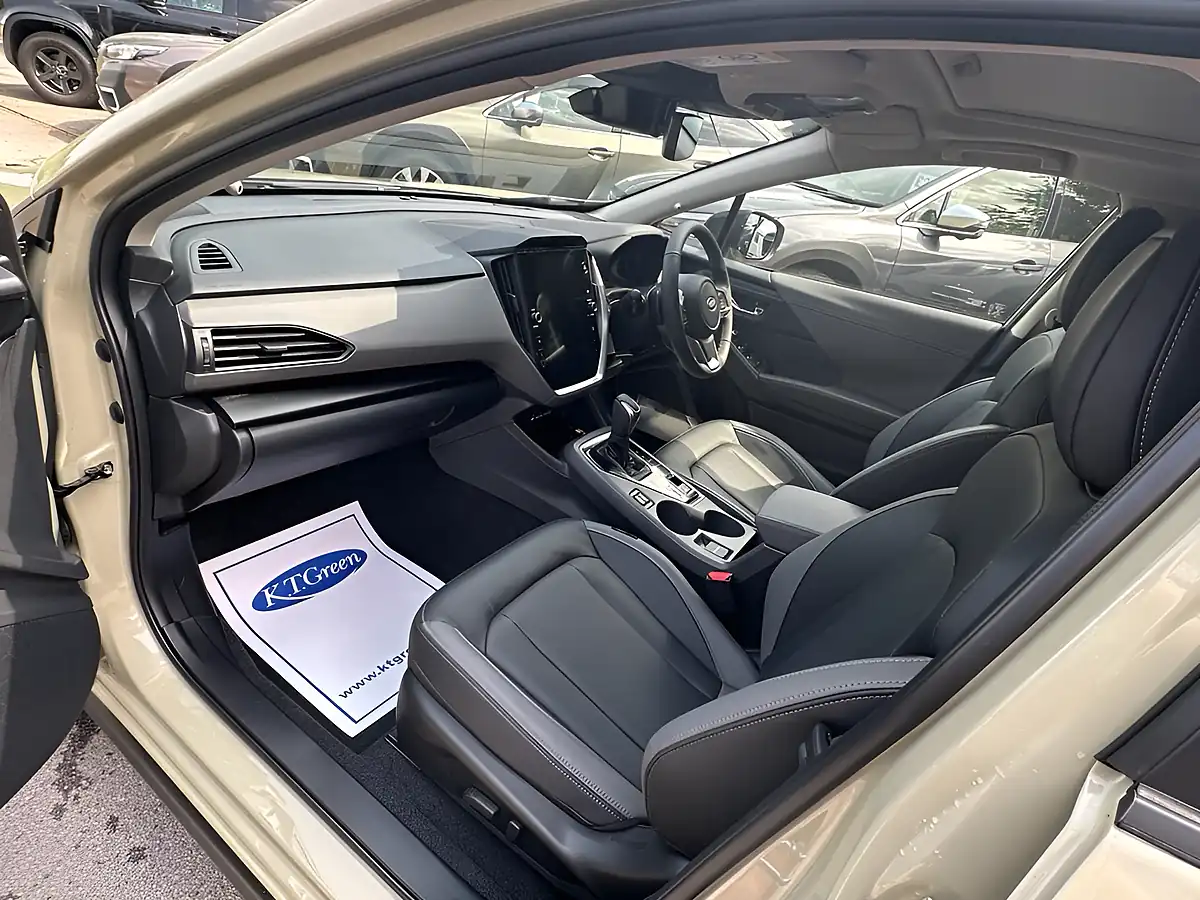 Used 2026 Subaru Crosstrek Touring Beige - Interior and Exterior details 10