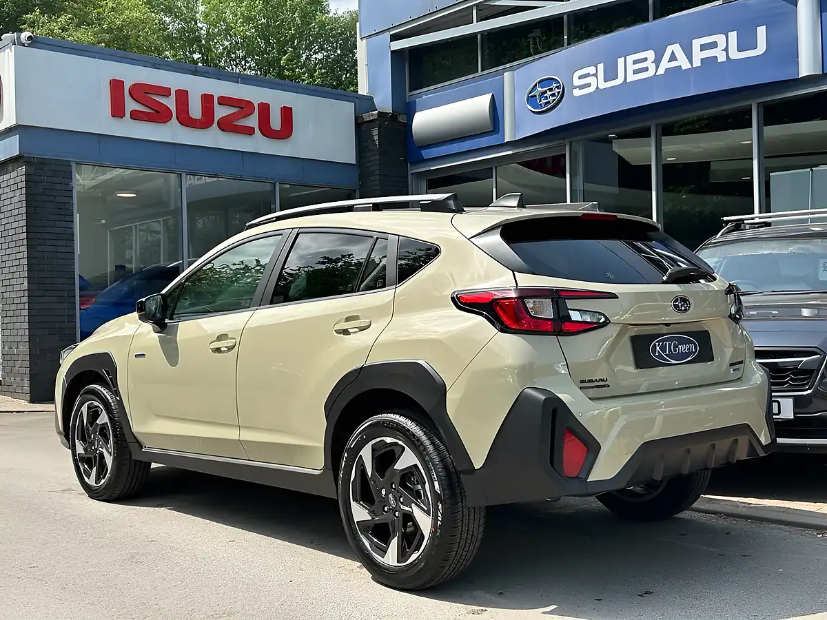Used 2026 Subaru Crosstrek Touring Beige - Interior and Exterior details 3