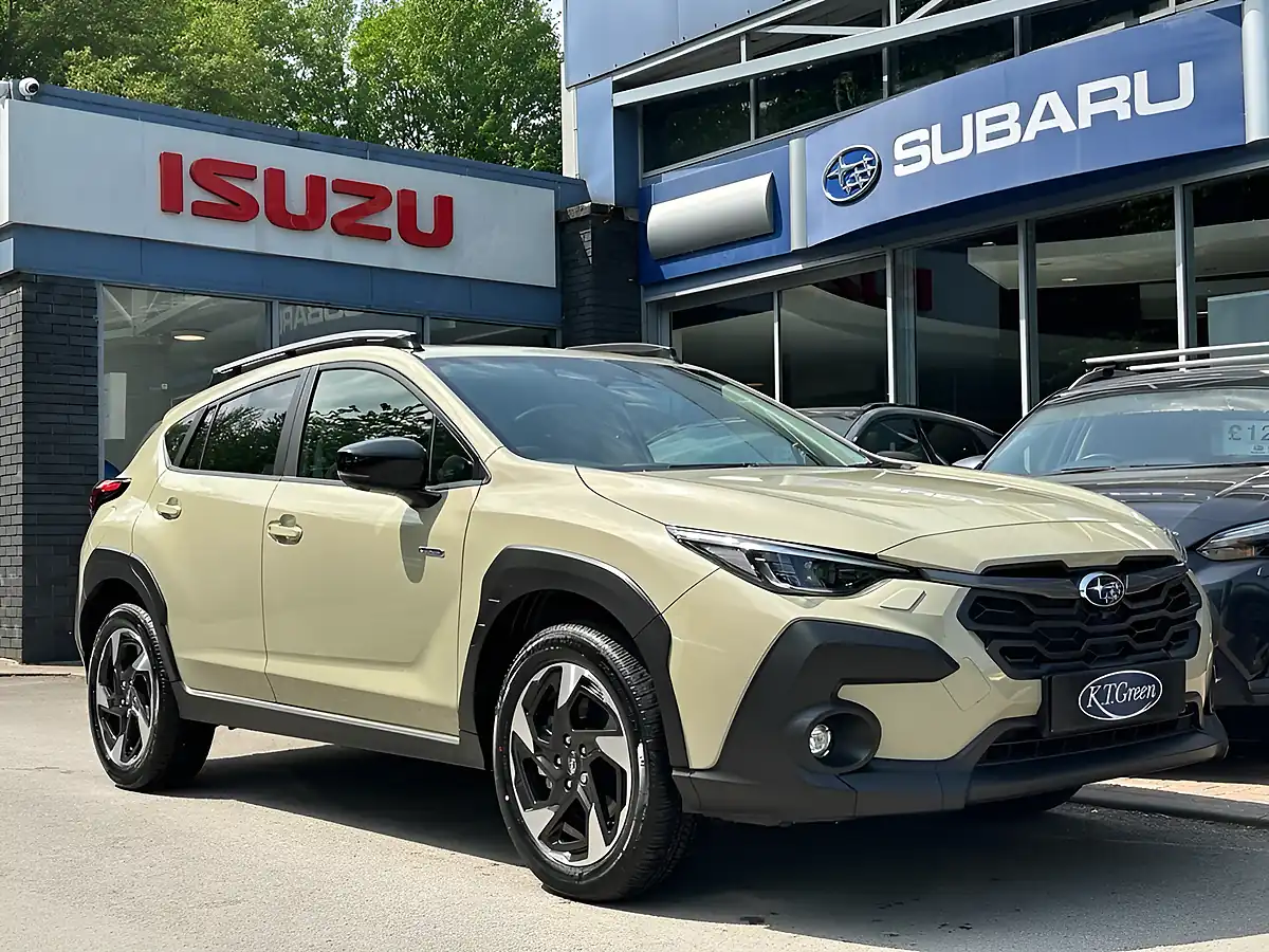 Used 2026 Subaru Crosstrek Touring Beige - Interior and Exterior details 6