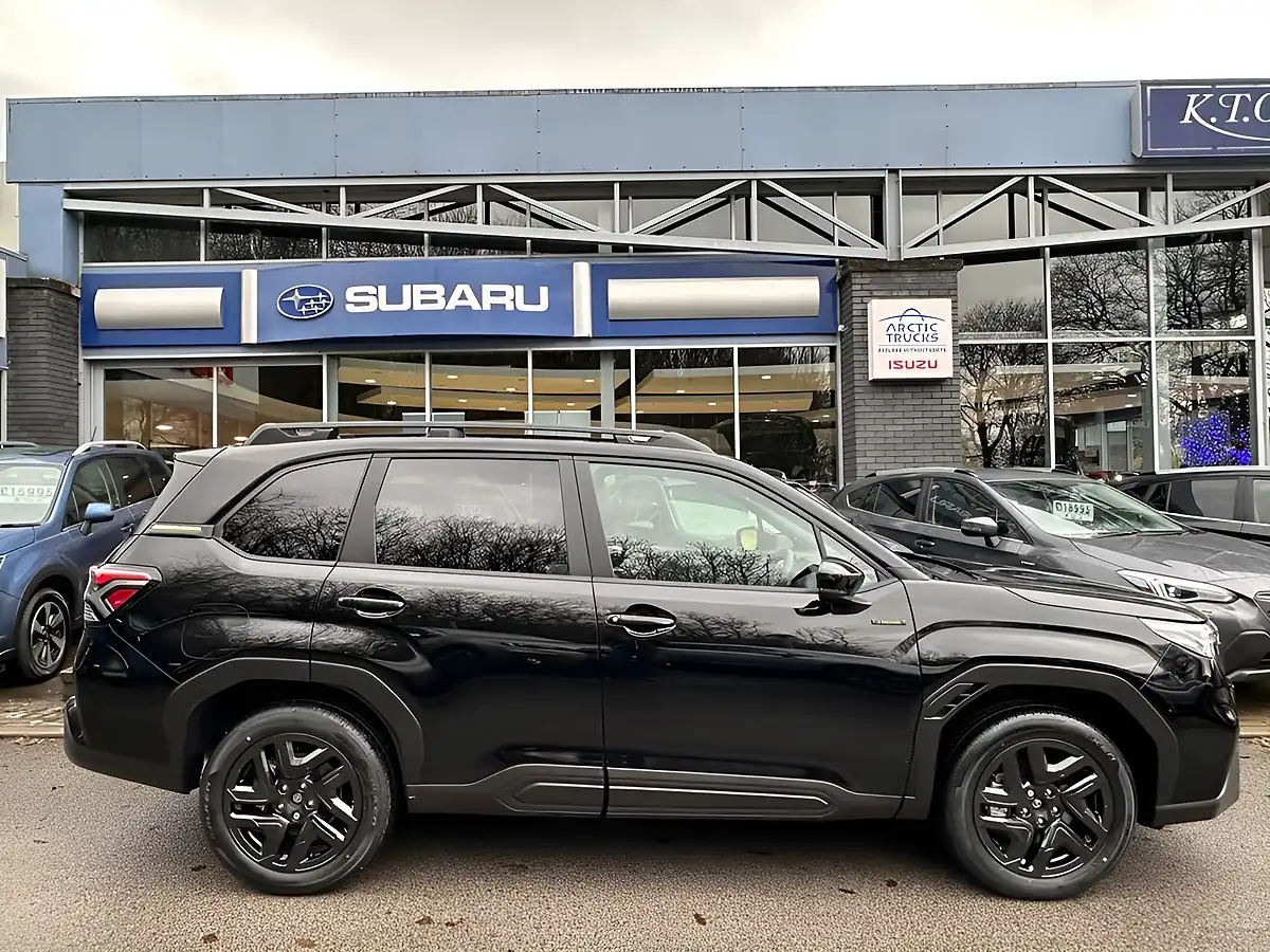 Used 2026 Subaru Forester Field Crystal Black - Interior and Exterior details 5