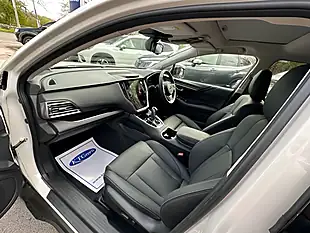 Used 2026 Subaru Outback Touring Crystal White - Interior and Exterior details 10