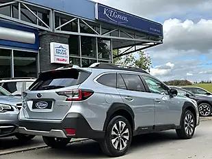 Used 2026 Subaru Outback Touring Silver - Interior and Exterior details 4