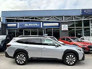 Used 2026 Subaru Outback Touring Silver - Interior and Exterior details 5