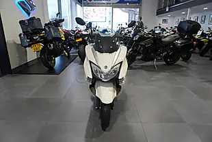 Used 2026 Suzuki Burgman Street Ex Pearl White - Interior and Exterior details 3