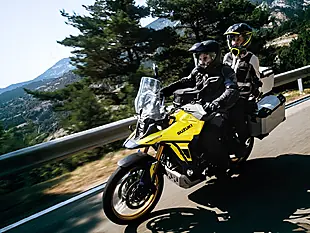 Used 2026 Suzuki Dl 800DE V-Strom De Pearl Tech White - Interior and Exterior details 3