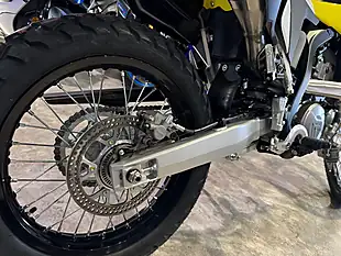 Used 2026 Suzuki DR-Z4S 400 Constant Mesh - Interior and Exterior details 9