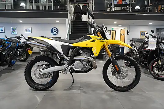 2026 Suzuki DR-Z4S 400