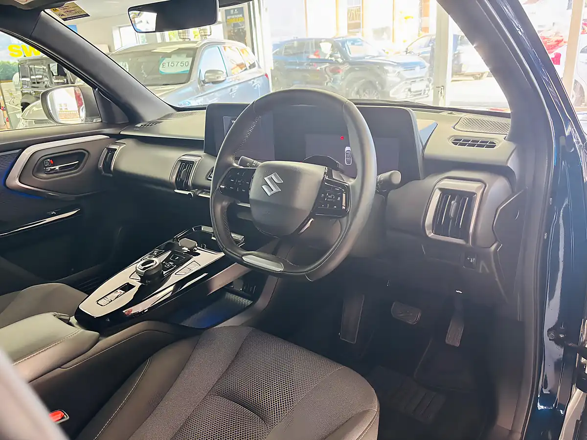 Used 2026 Suzuki E Vitara Motion Blue - Interior and Exterior details 16