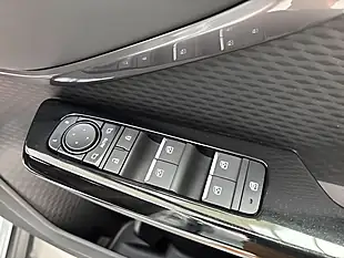 Used 2026 Suzuki E Vitara Motion Silver - Interior and Exterior details 16
