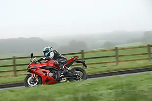 Used 2026 Suzuki GSX-8R Glass Blaze Orange - Interior and Exterior details 2