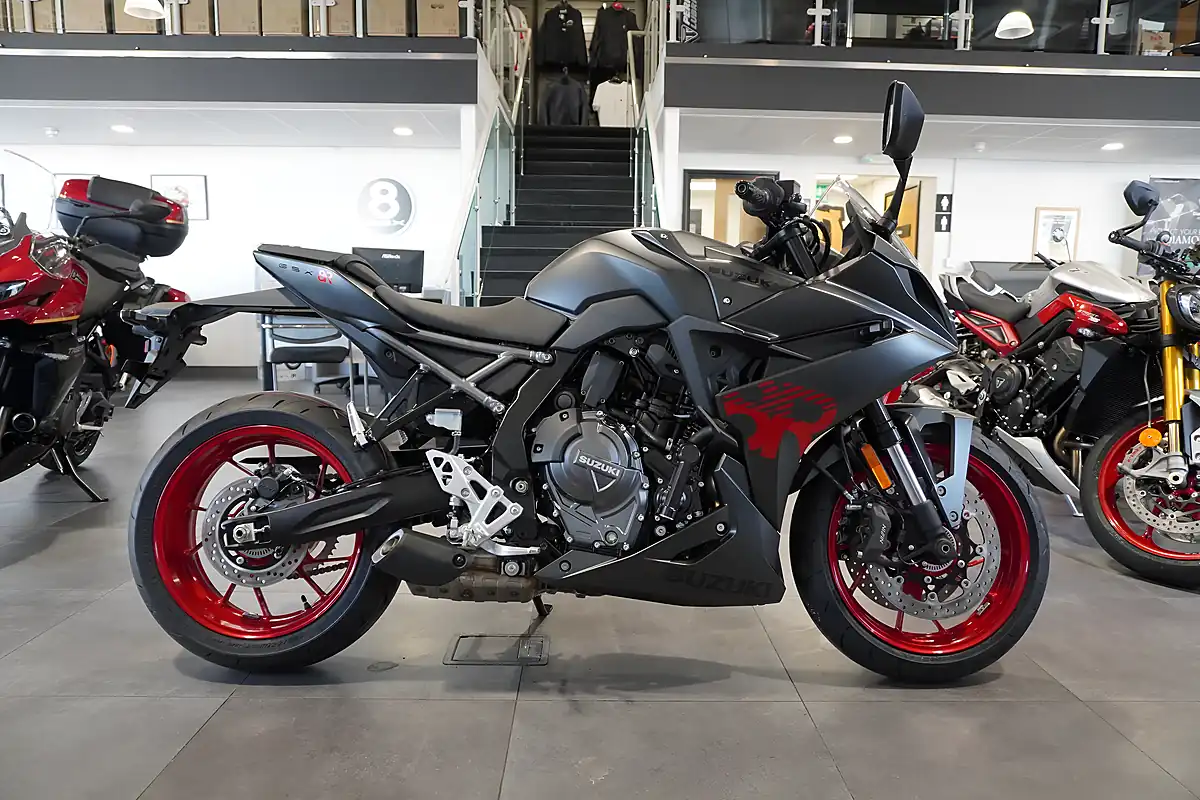 Used 2026 Suzuki GSX-8R Metallic Matt Black - Front View