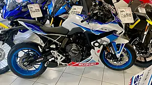 Used 2026 Suzuki GSX-8R Multi-Coloured - Interior and Exterior details 10