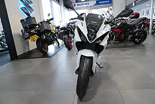 Used 2026 Suzuki GSX-8R Pearl Tech White - Interior and Exterior details 3