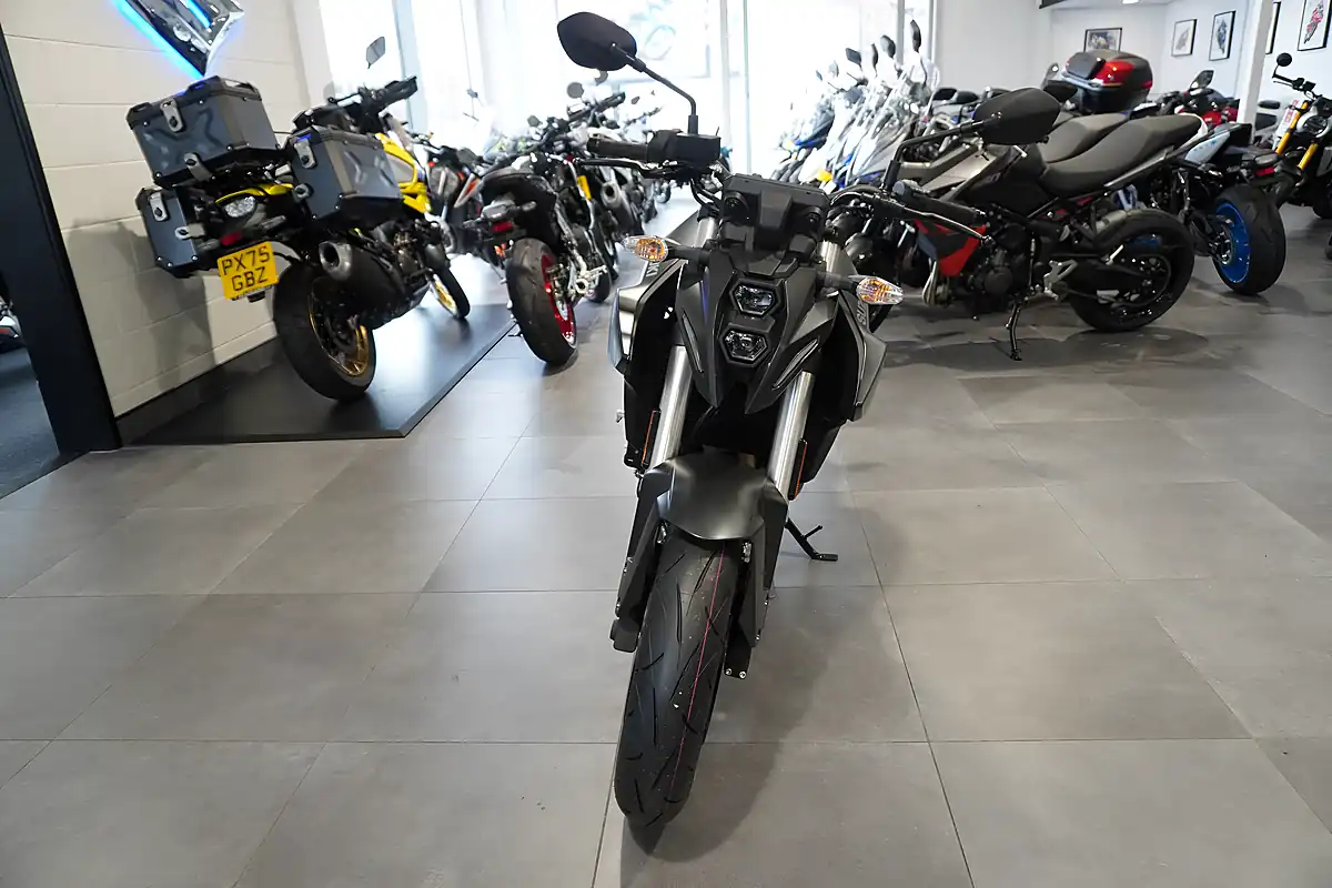 Used 2026 Suzuki GSX-8S Metallic Matt Black - Interior and Exterior details 3