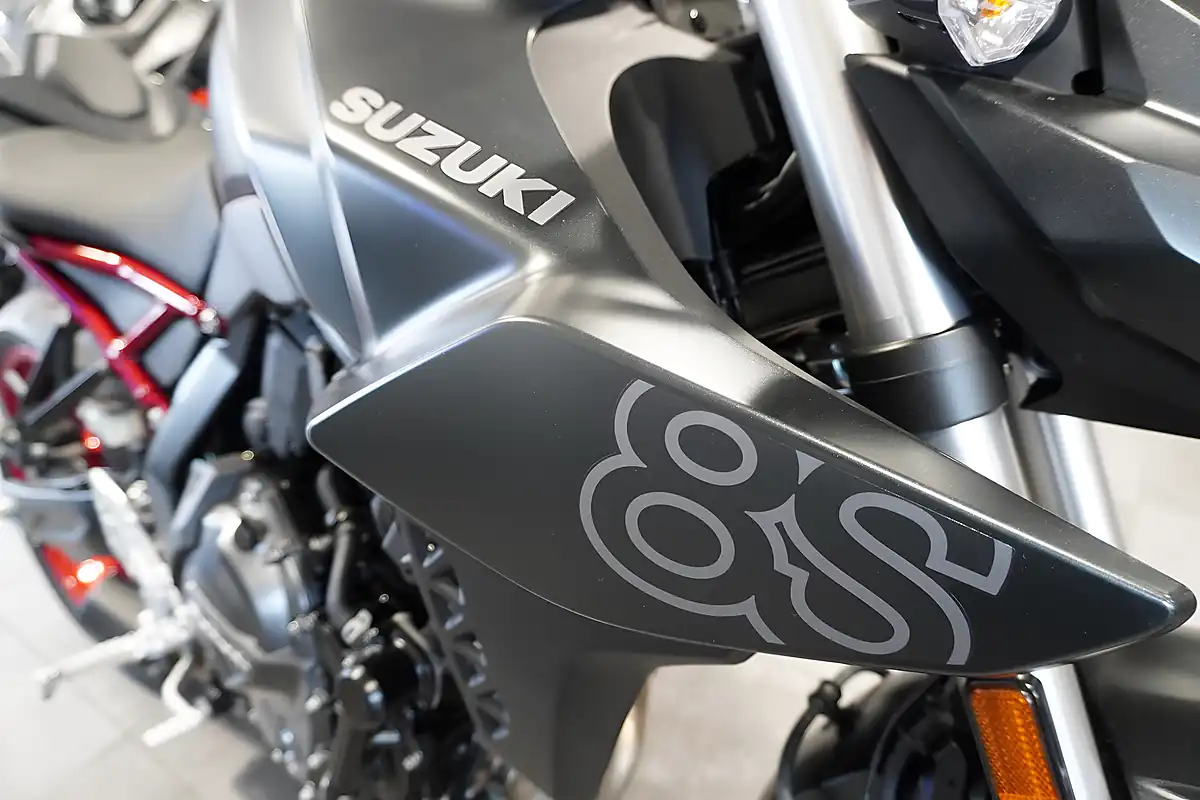 Used 2026 Suzuki GSX-8S Metallic Matt Black - Interior and Exterior details 8