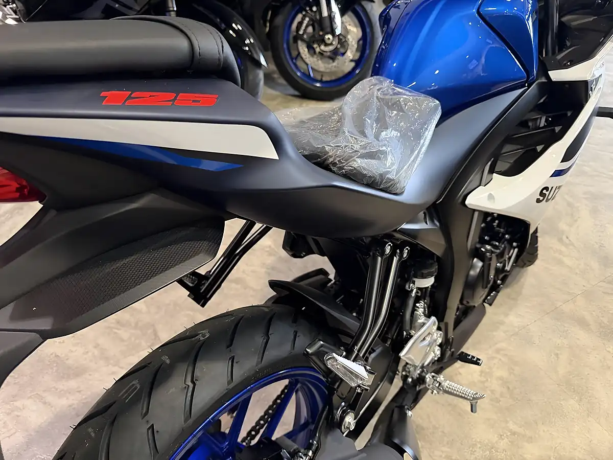 Used 2026 Suzuki GSX-R125 125 - Interior and Exterior details 9