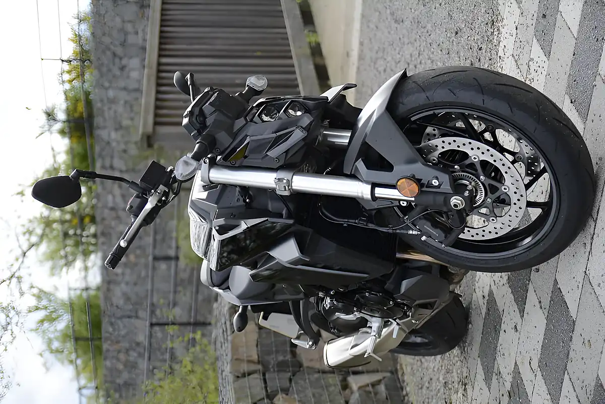 Used 2026 Suzuki Gsx-S 950 Black - Interior and Exterior details 15