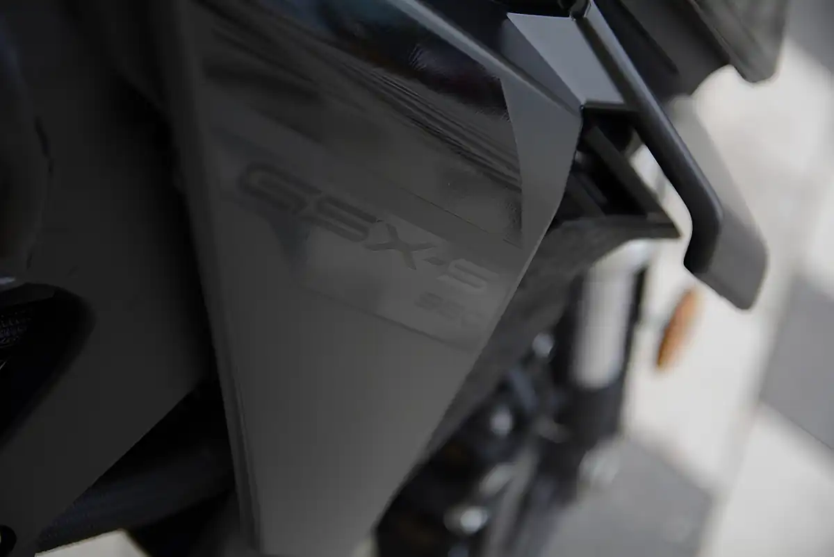 Used 2026 Suzuki Gsx-S 950 Black - Interior and Exterior details 5