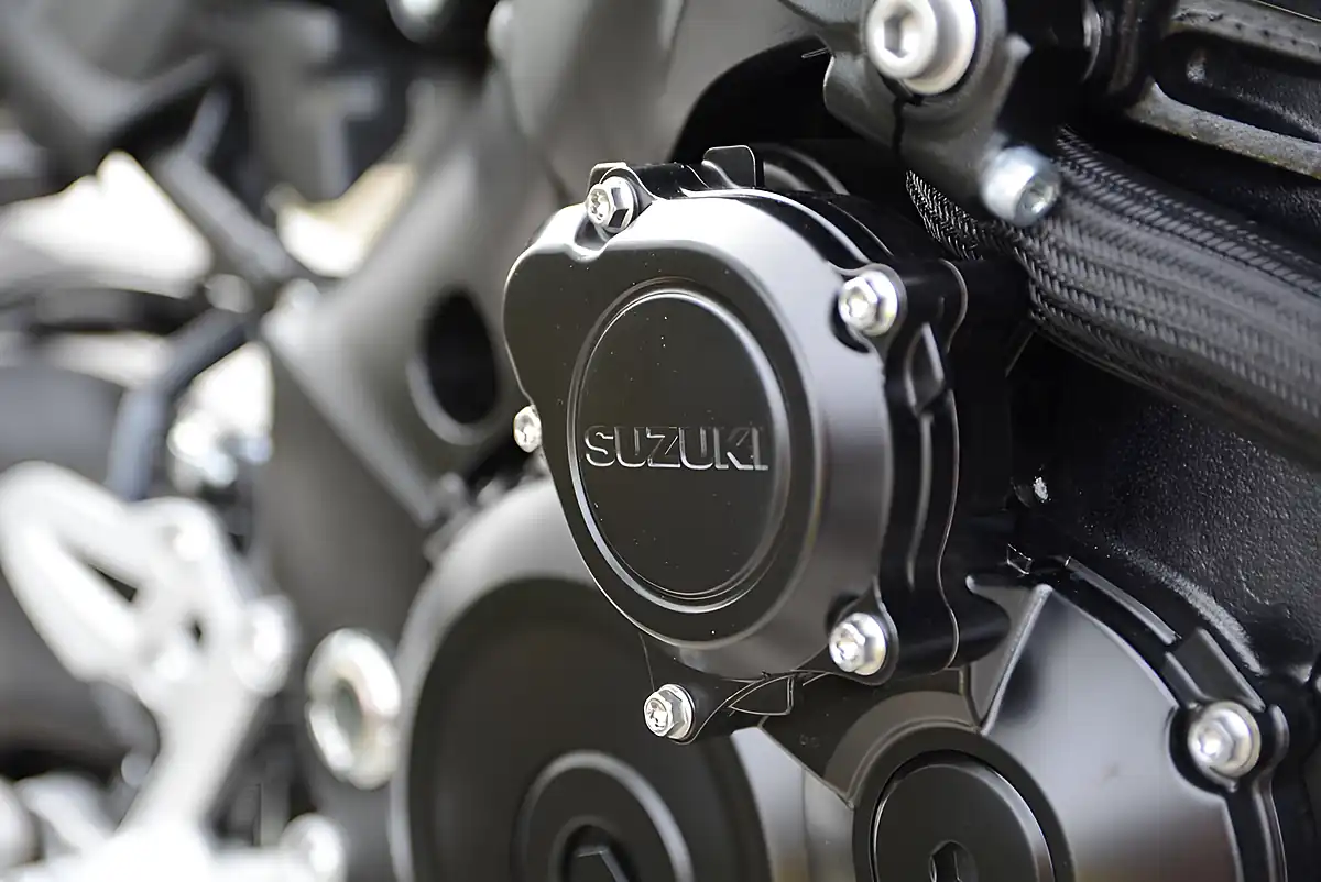 Used 2026 Suzuki Gsx-S 950 Black - Interior and Exterior details 8