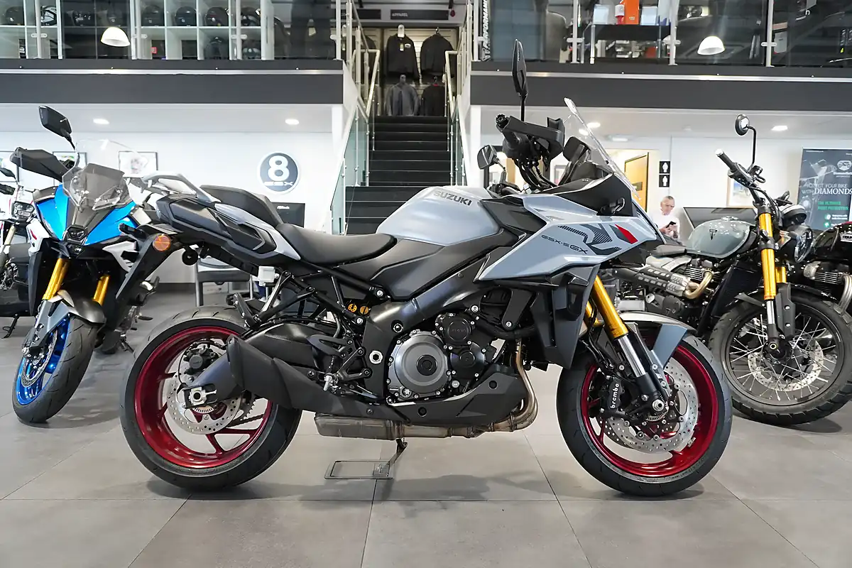Used 2026 Suzuki GSX-S1000 Gx+ Glass Matt Mechanical Grey - Front View