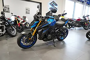 Used 2026 Suzuki GSX-S1000 Triton Blue - Interior and Exterior details 6