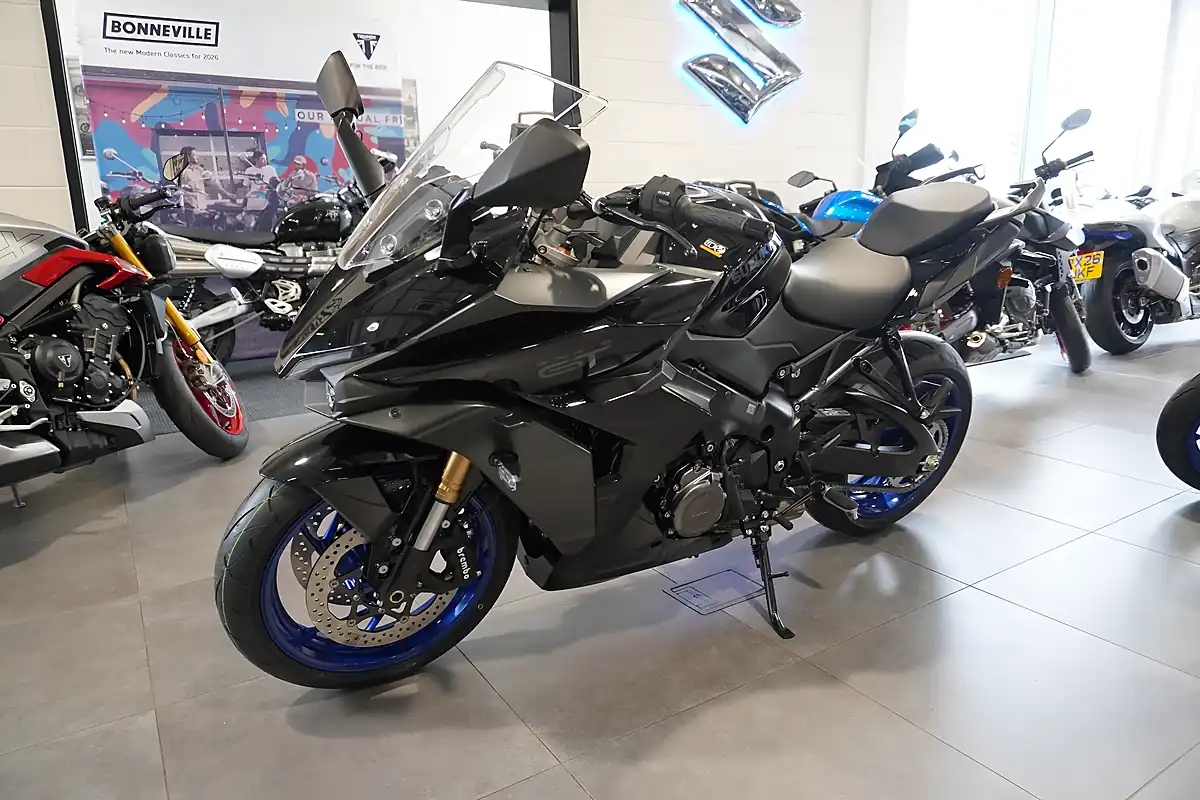 Used 2026 Suzuki GSX-S1000GT+ Glass Sparkle Black - Interior and Exterior details 6