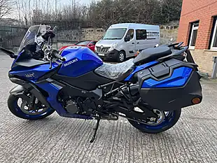 Used 2026 Suzuki GSX-S1000GT Gt+ Pearl Vigour Blue - Interior and Exterior details 5