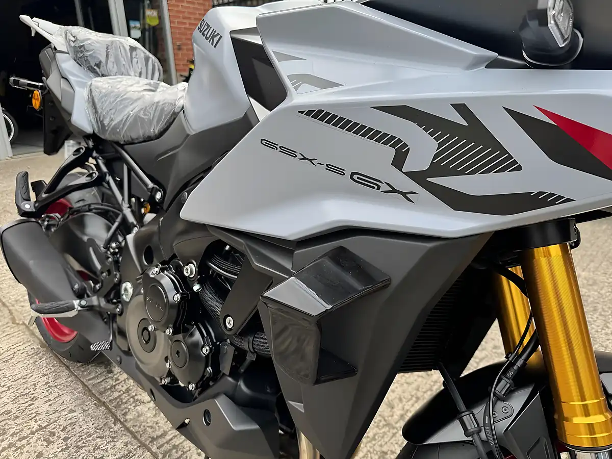 Used 2026 Suzuki GSX-S1000GX+ Constant Mesh - Interior and Exterior details 8