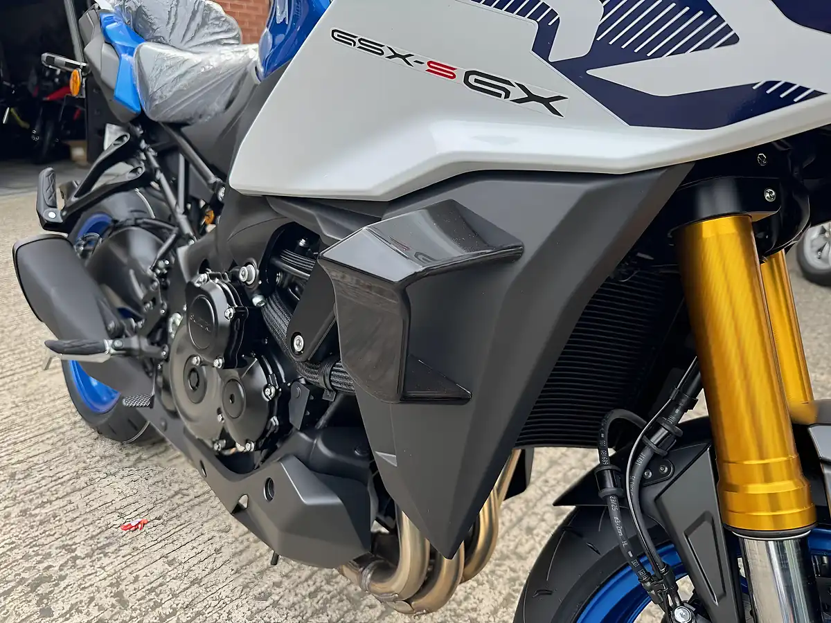 Used 2026 Suzuki GSX-S1000GX+ - Interior and Exterior details 7