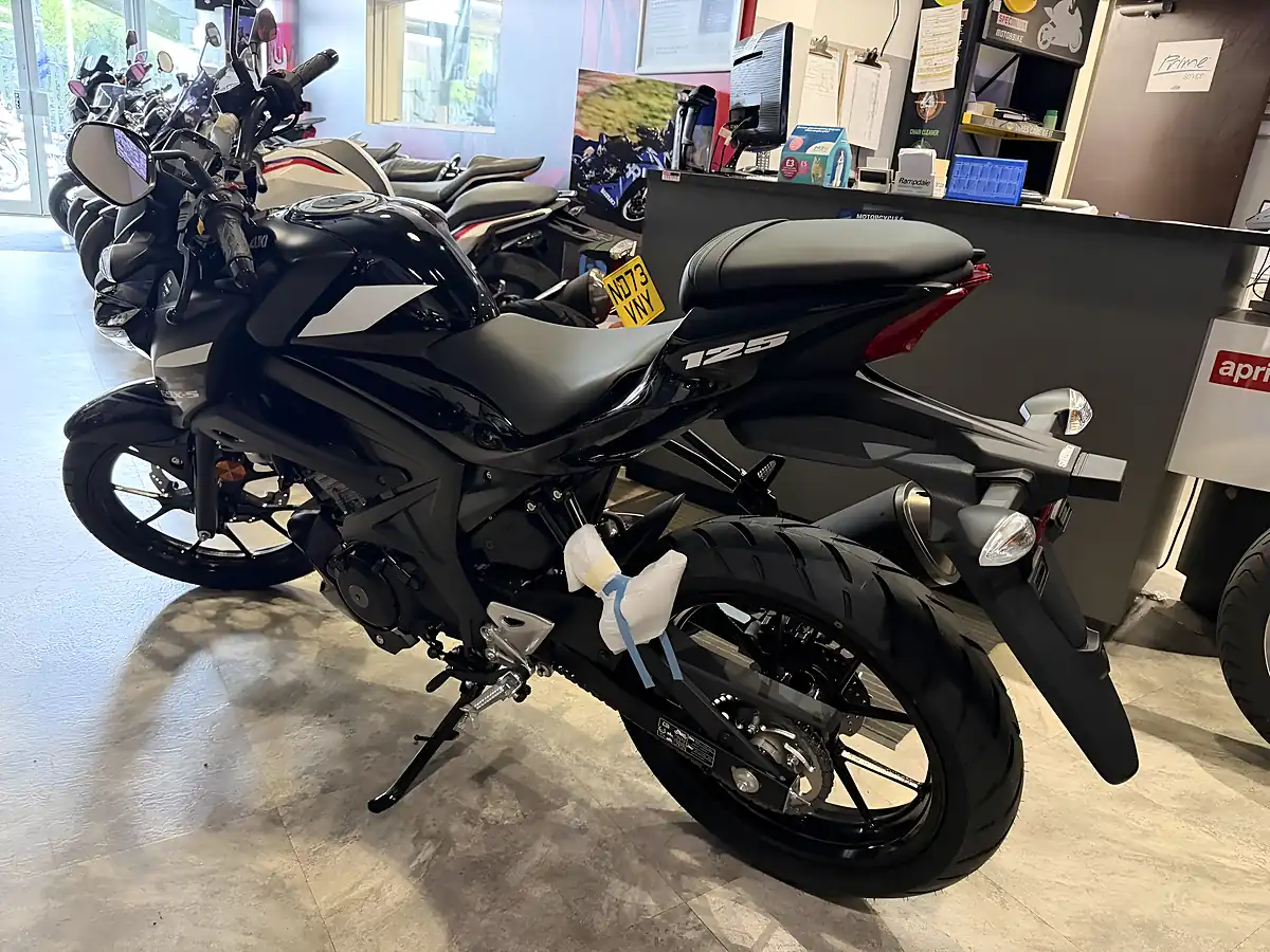 Used 2026 Suzuki GSX-S125 125 - Interior and Exterior details 4