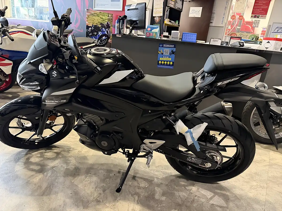 Used 2026 Suzuki GSX-S125 125 - Interior and Exterior details 5