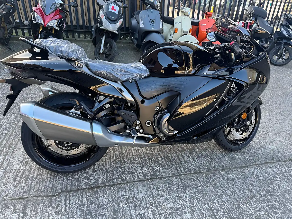 Used 2026 Suzuki GSX1300R Hayabusa Constant Mesh - Interior and Exterior details 2