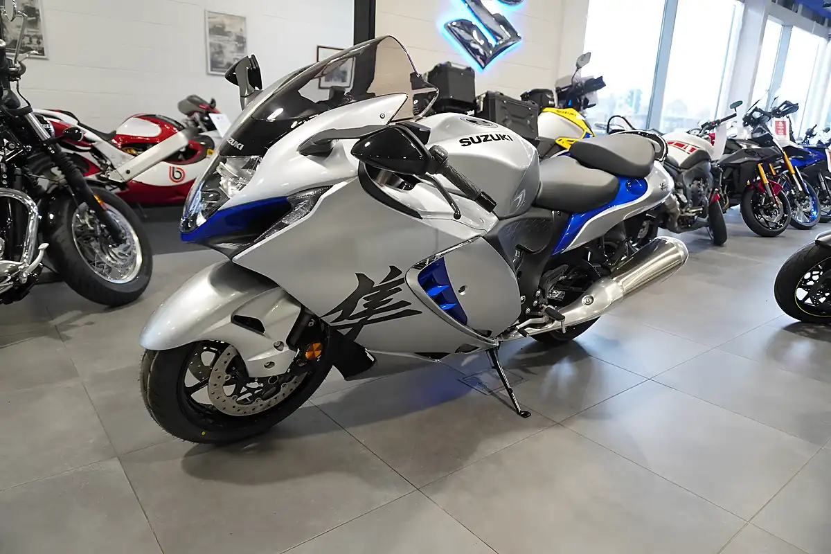 Used 2026 Suzuki GSX1300R Hayabusa Metallic Steel Green - Interior and Exterior details 6