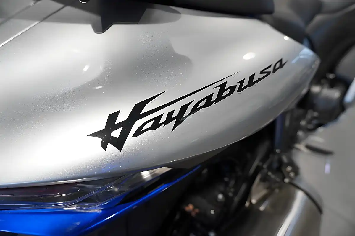 Used 2026 Suzuki GSX1300R Hayabusa Metallic Steel Green - Interior and Exterior details 8