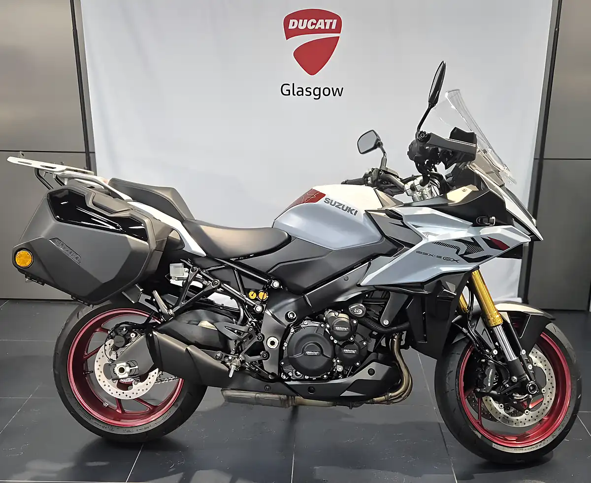 Used 2026 Suzuki Gsxs 1000 Gx+ Glass Matt Mechanical Grey - Front View