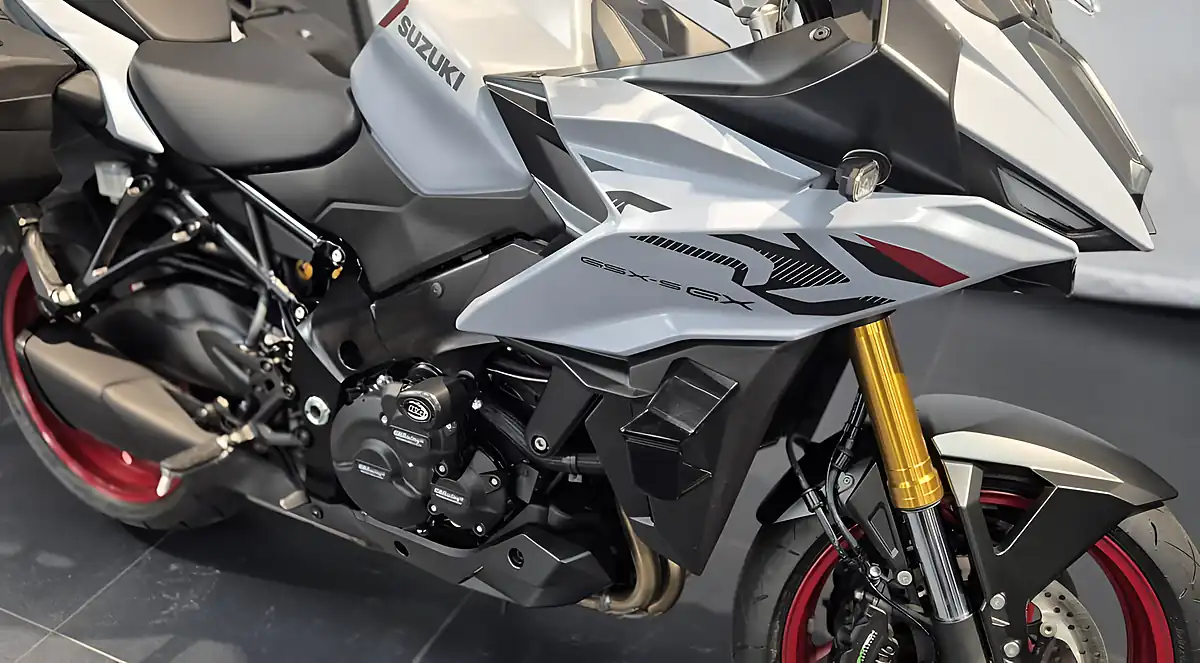 Used 2026 Suzuki Gsxs 1000 Gx+ Glass Matt Mechanical Grey - Interior and Exterior details 5