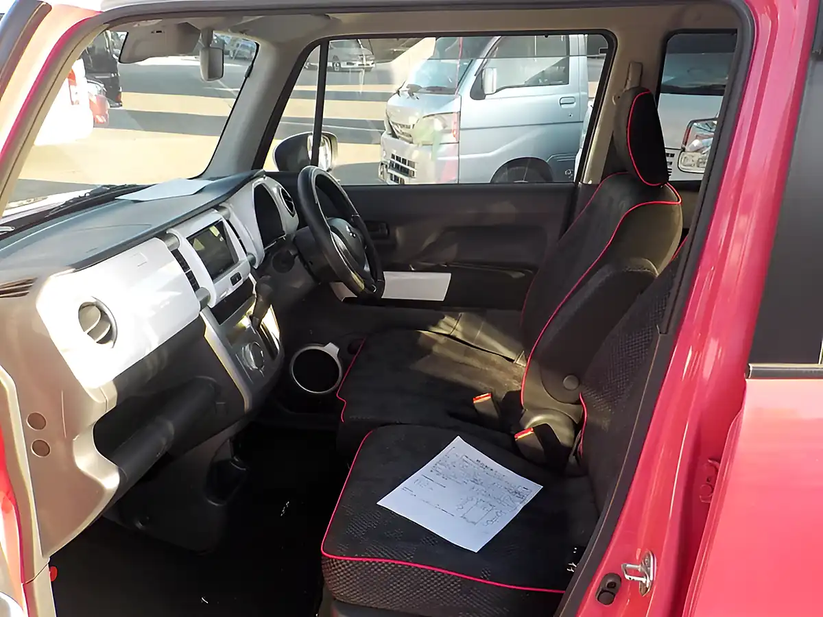 Used 2026 Suzuki Hustler G Candy Pink A7L - Interior and Exterior details 7