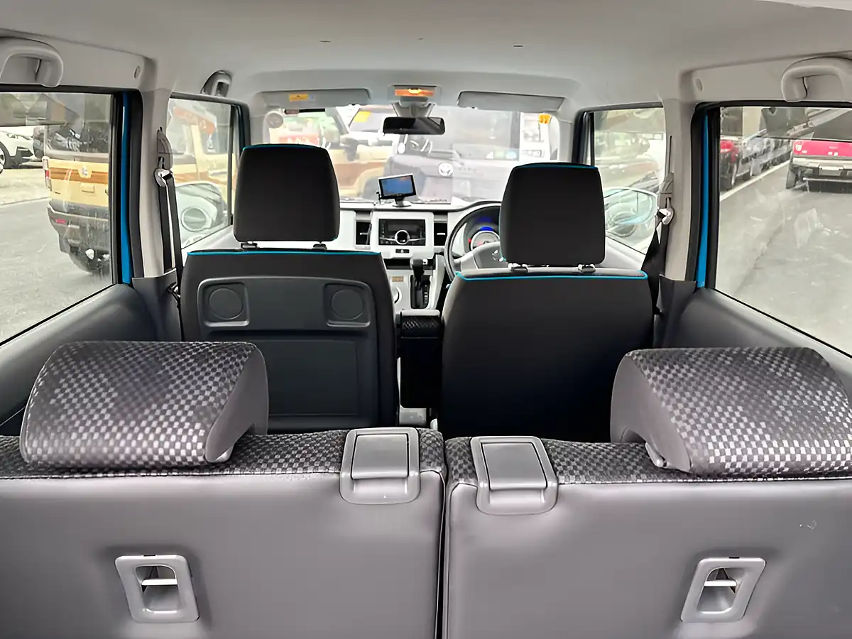 Used 2026 Suzuki Hustler G Summer Blue - Interior and Exterior details 8