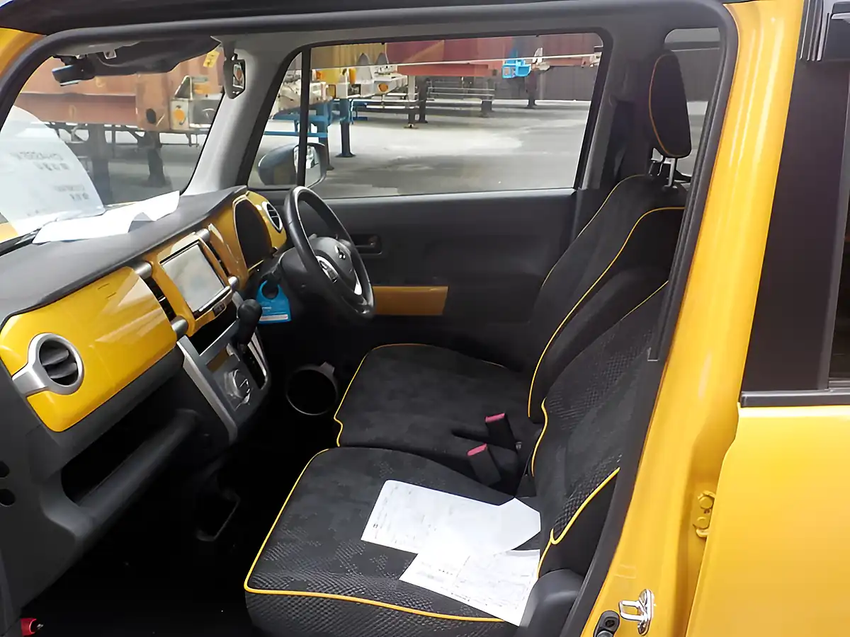 Used 2026 Suzuki Hustler X Active Yellow Cgk - Interior and Exterior details 11