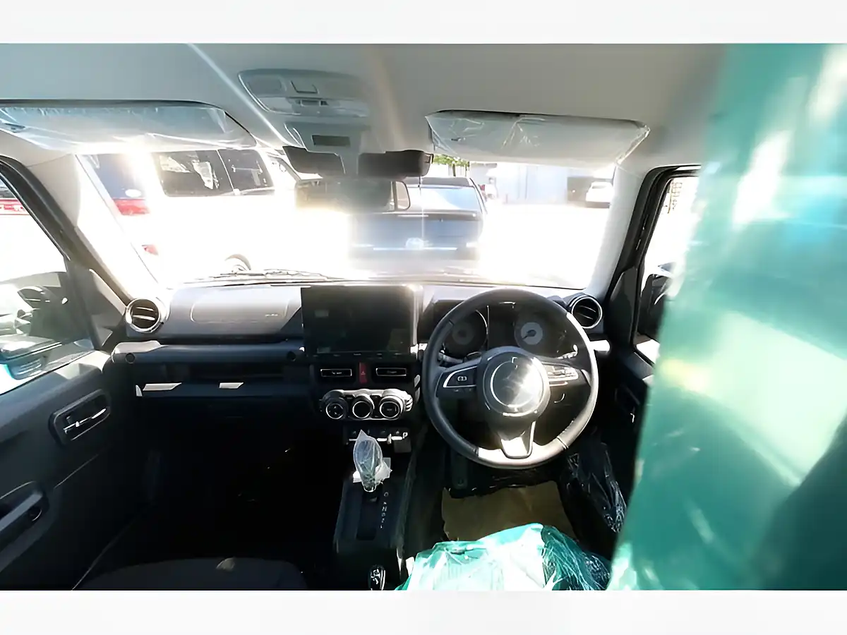 Used 2026 Suzuki Jimny Nomade Blueish Black Pearl - Interior and Exterior details 7