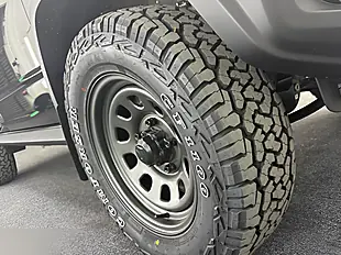 Used 2026 Suzuki Jimny Nomade Bluish Black Pearl - Interior and Exterior details 10